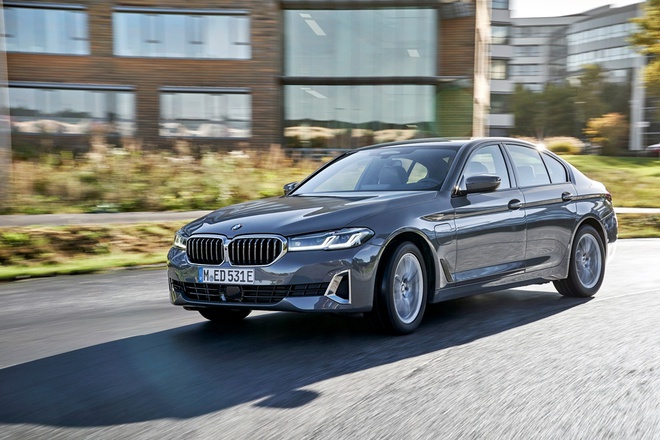 BMW 5 Series sẵn sàng ra phiên bản mới
