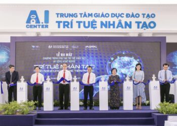 Khai trương Trung tâm giáo dục đào tạo Trí tuệ nhân tạo đầu tiên tại khu vực Phía Nam