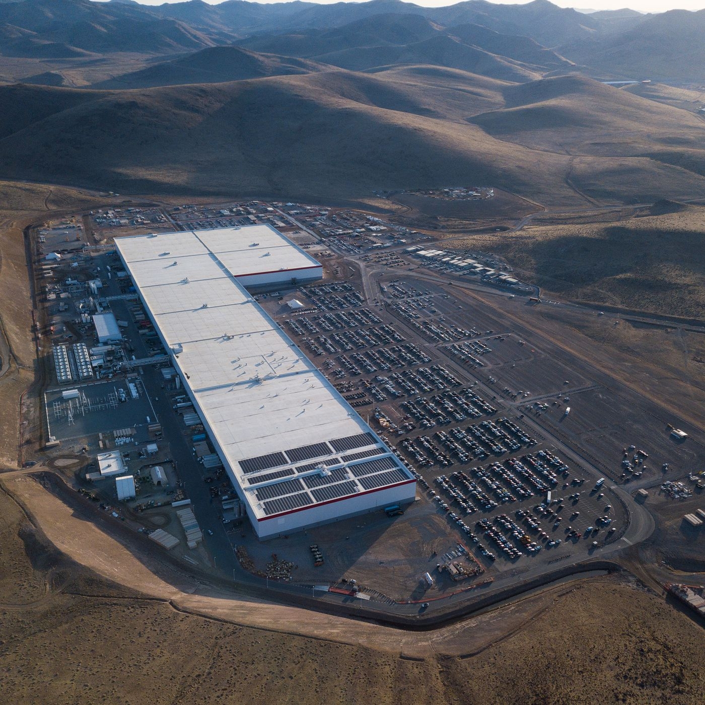 Phác họa 'siêu nhà máy' Giga của VinFast: Quy mô khủng không kém Tesla