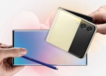 Samsung giao hàng bộ đôi Z Fold3 và Z Flip3 tới tay người dùng Việt