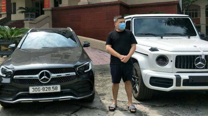 Dàn siêu xe bị thu giữ trong đường dây đánh bạc 'khủng' ở Hà Nội