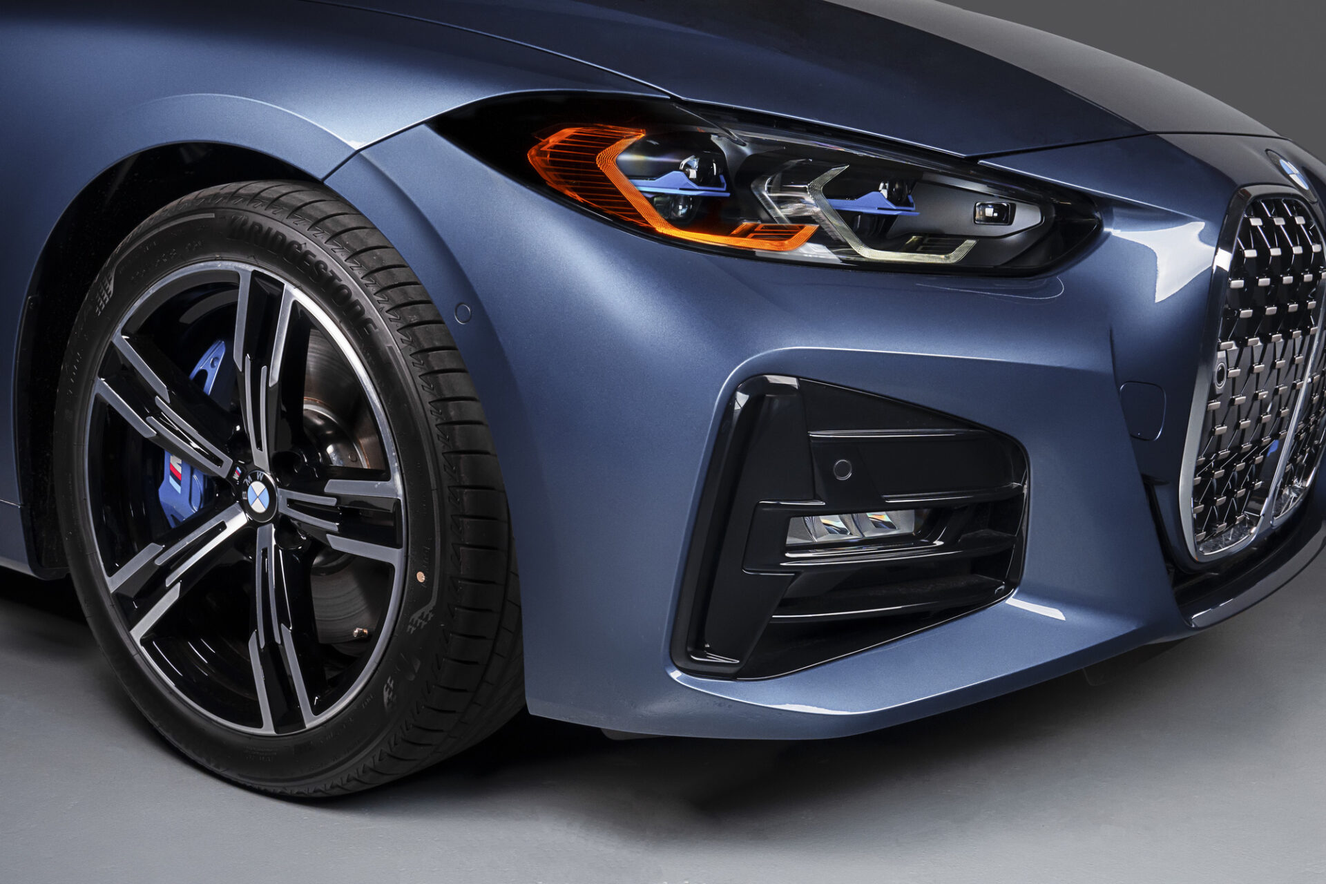 BMW sẽ mang tản nhiệt khổng lồ lên nhiều dòng xe hơn nữa