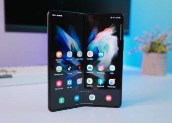 Samsung công bố các ứng dụng phổ biến được tối ưu hóa trên Galaxy Z Fold3 và Z Flip3