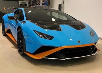 Siêu xe hàng hiếm Lamborghini Huracan STO đầu tiên về Việt Nam