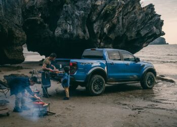 Chef Hungazit cùng Ford Ranger Raptor thực hiện hành trình đáng nhớ dành tặng "bà xã"