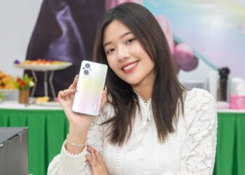 OPPO Reno7 Series 5G lập kỷ lục 33.000 đơn đặt cọc trong ngày mở bán đầu tiên