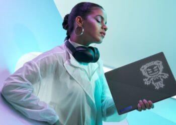 ROG ra mắt laptop 14 inch mạnh nhất thế giới