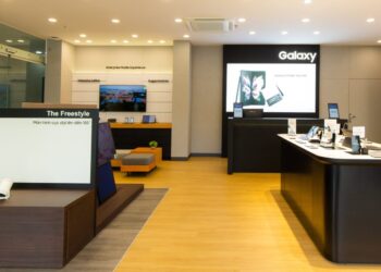 Miền Trung có cửa hàng ủy quyền cao cấp Samsung đầu tiên