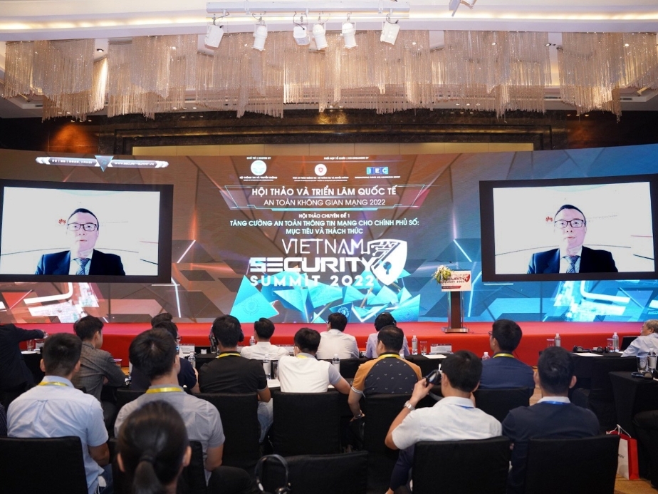 Huawei chia sẻ về “Tiêu chuẩn quốc tế về an ninh mạng” tại Viet Nam Security Summit 2022