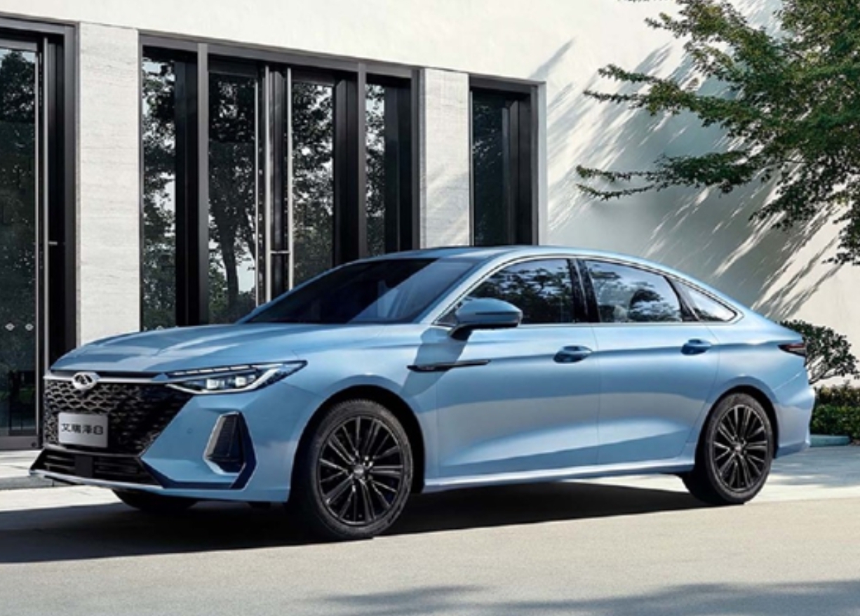 Arrizo 8 - "Audi Trung Quốc" ra mắt, giá từ 388 triệu đồng