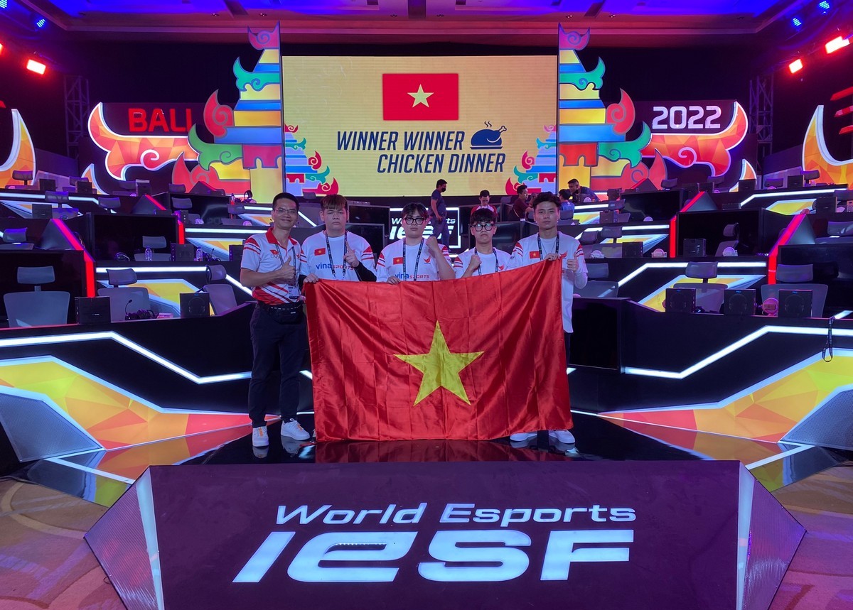 IESF WEC 2022 mang đến những bài học quý báu cho eSports Việt Nam