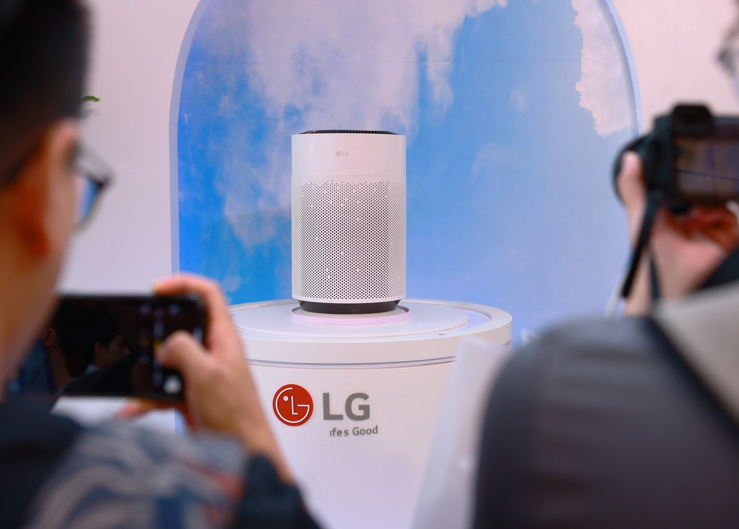 LG PuriCare 360 Hit - Chiếc máy lọc không khí "xịn mà rẻ" của LG chính thức ra mắt