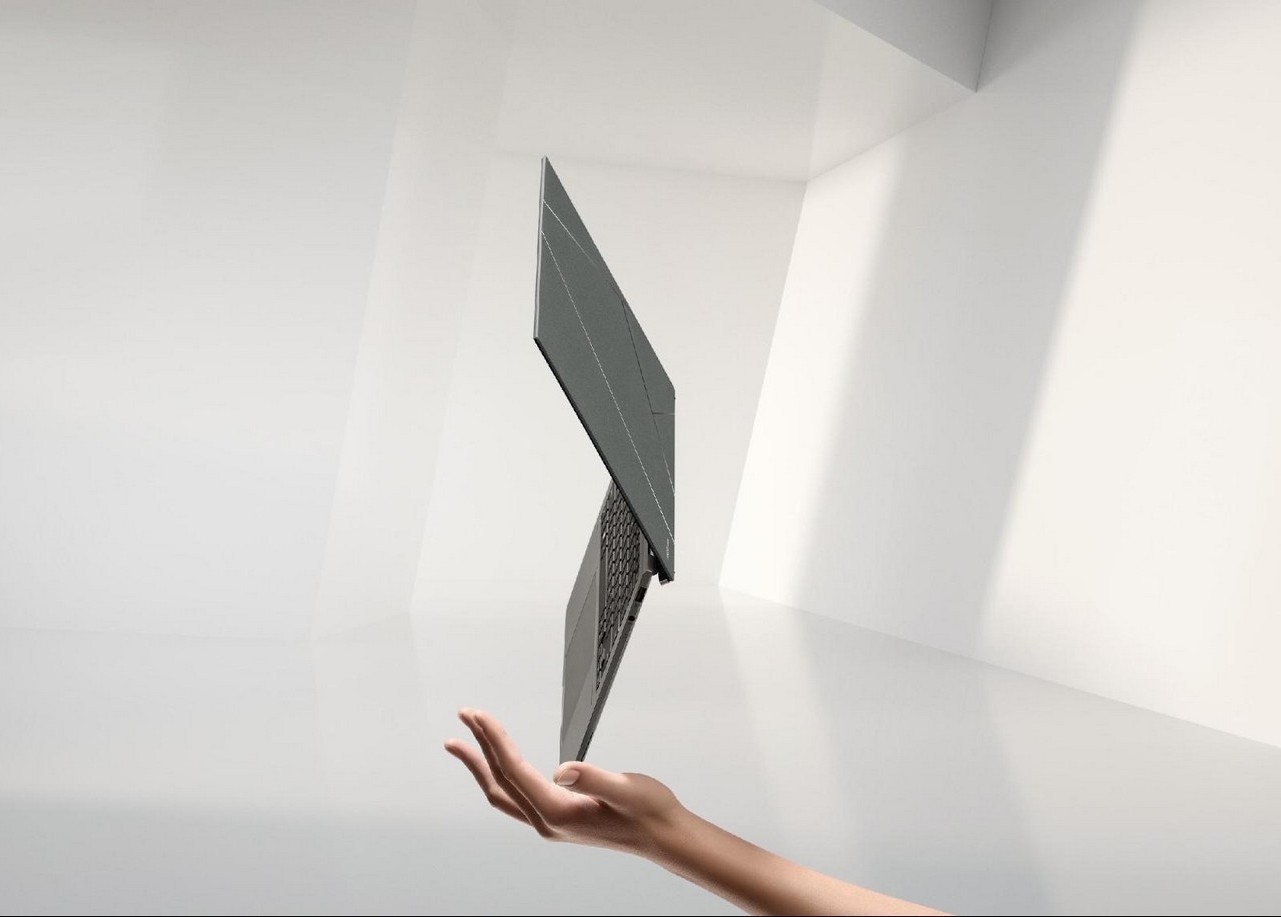 ASUS ra mắt laptop 13,3 inch mỏng nhất thế giới Zenbook S 13 OLED