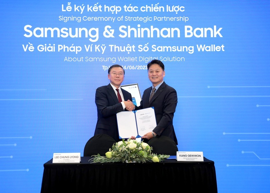 Samsung và Shinhan Bank hợp tác, mang Samsung Wallet đến gần người dùng Việt