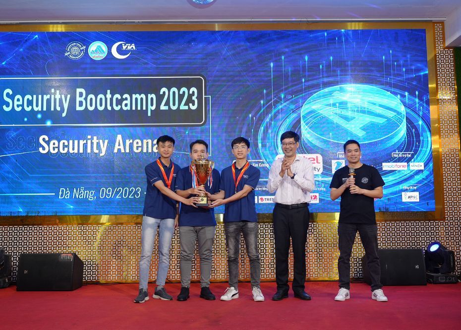 Security Bootcamp 2023: VNPT lần thứ 3 liên tiếp lên ngôi vô địch