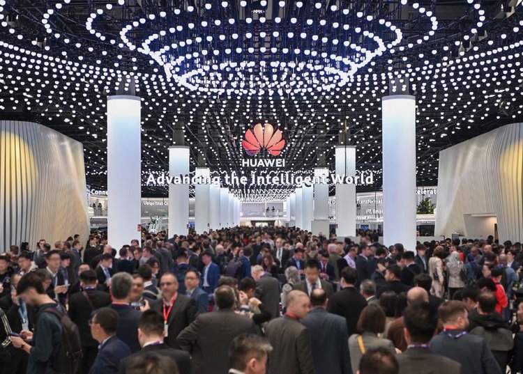 Huawei đón đầu kỷ nguyên 5.5G