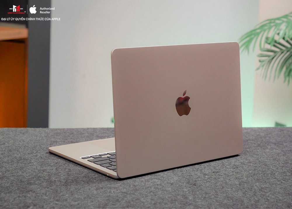 MacBook Air M3 giảm đến 1,5 triệu đồng