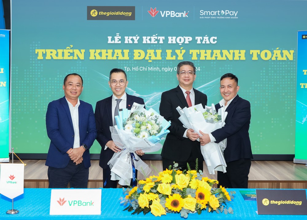 VPBank và Thế Giới Di Động ký hợp tác