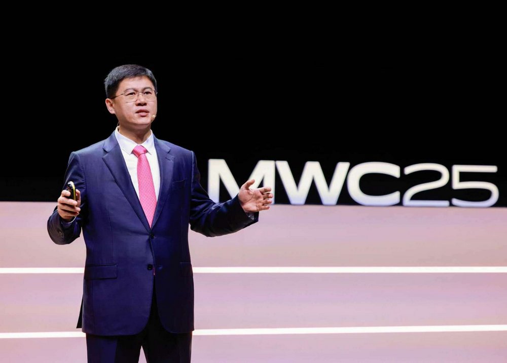 Huawei bày cách tận dụng AI để phát triển mạng viễn thông