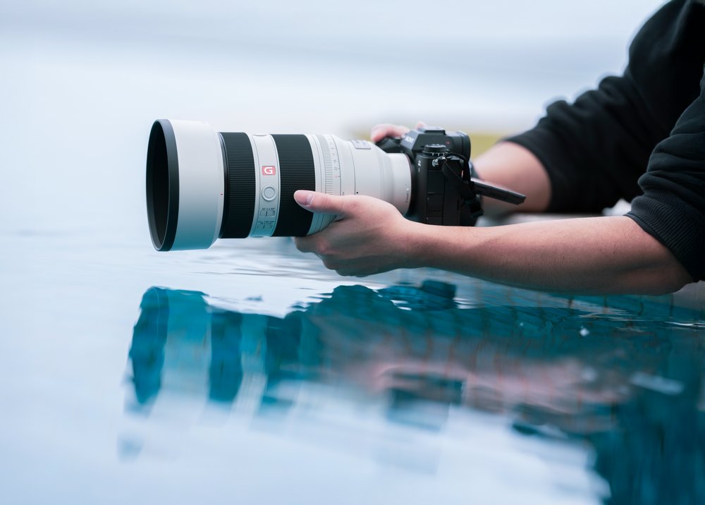 Sony ra mắt ống kính zoom tele cao cấp mới