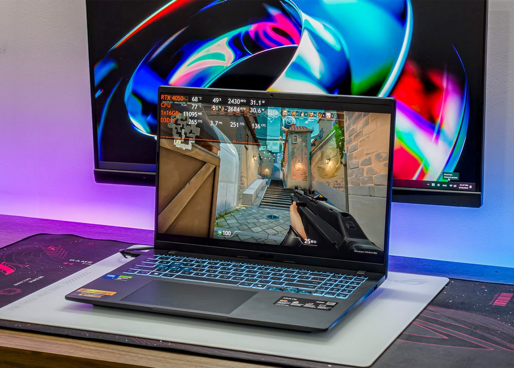 ASUS ra mắt laptop Gaming V16 cho sinh viên