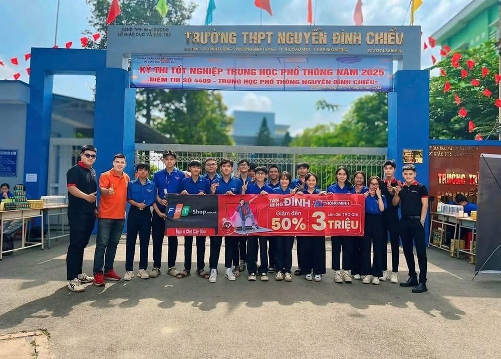 Mạng di động FPT mở học bổng A.I Đỉnh Chóp cho học sinh