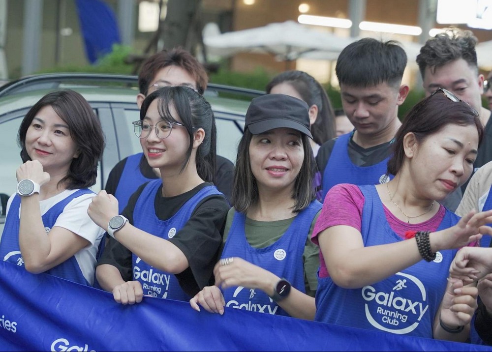 Tham gia buổi chạy Galaxy Running Club cùng Galaxy A56 5G