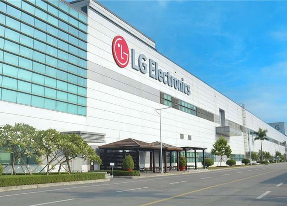 Nhà máy linh kiện ô tô LG đạt CSMS cấp độ 3