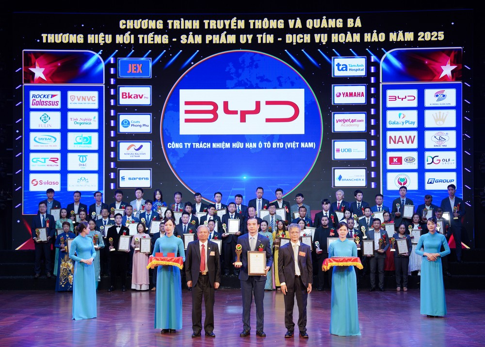 BYD nhận giải thưởng tại “Hàng Việt Tốt – Dịch vụ Hoàn hảo”