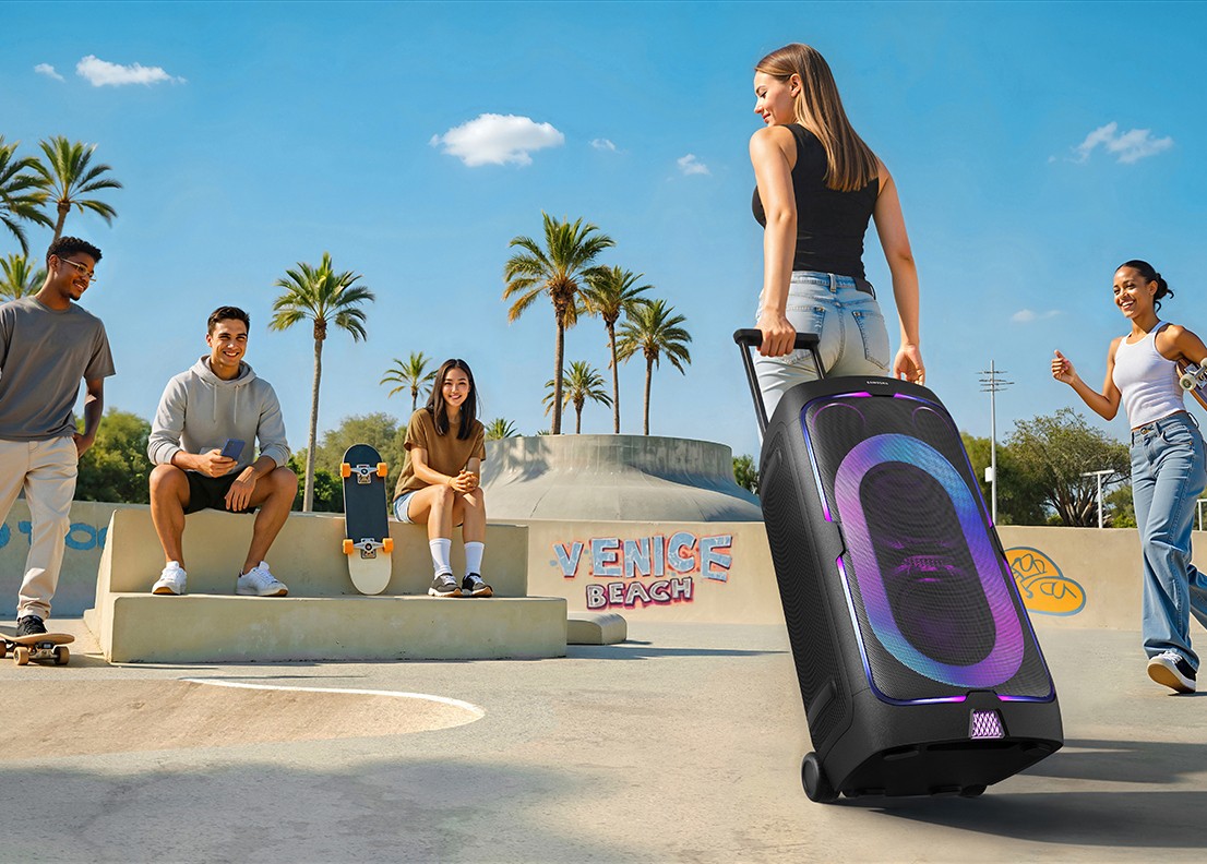 Samsung tung loa tháp di động, khuấy động mọi buổi tiệc