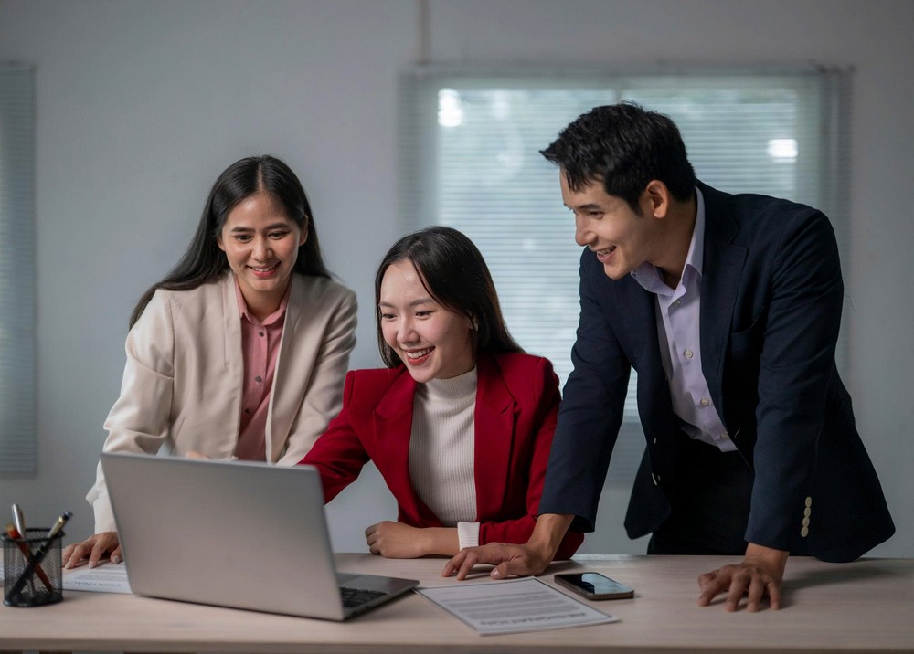 Thị trường lao động Việt Nam đổi thay mạnh mẽ