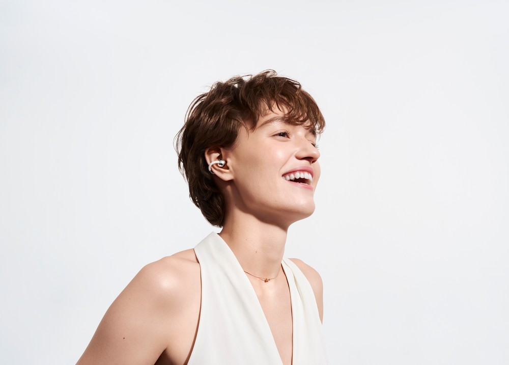 Huawei ra mắt FreeClip 2, thiết kế thời trang, pin 38 giờ 5 Huawei ra mắt FreeClip 2, thiết kế thời trang, pin 38 giờ