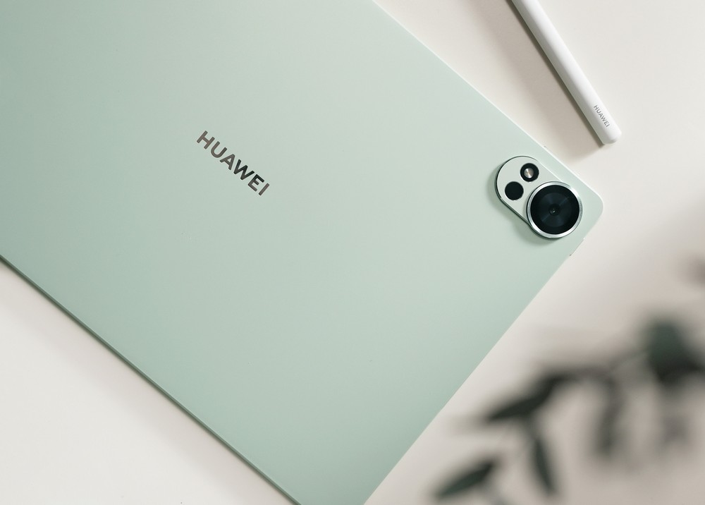 Huawei ra mắt MatePad 12 X kèm bút M-Pencil Pro