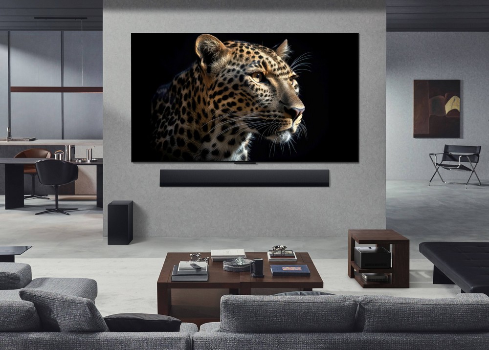 LG giữ vững ngôi đầu phân khúc TV OLED