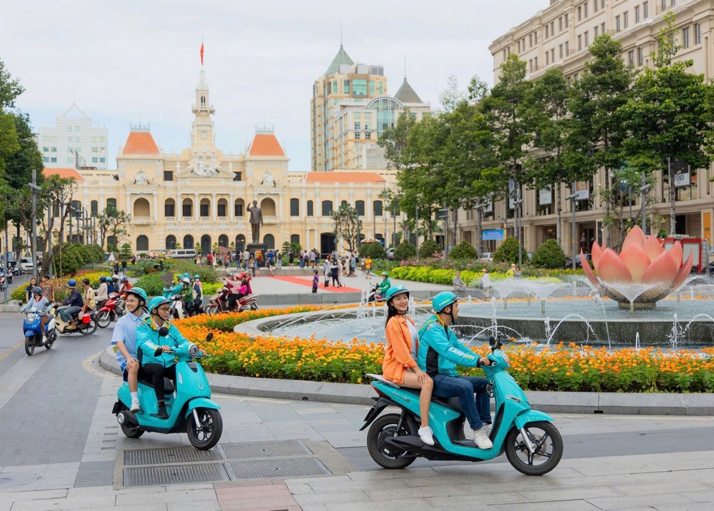 VinFast và CEP hỗ trợ tài xế chuyển xe điện