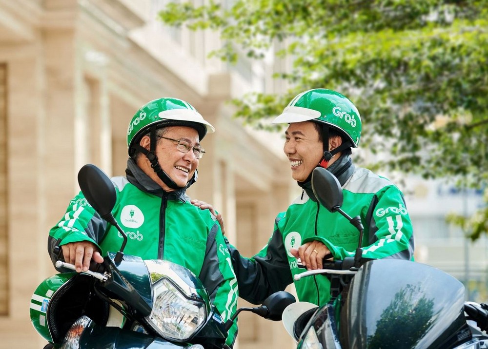 Grab thưởng tài xế giữa lúc giá xăng biến động