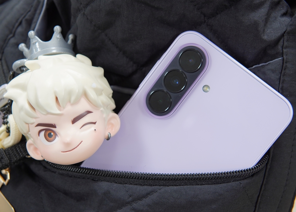 Galaxy A37/A57 5G - "Vũ khí bí mật" giúp toả sáng tại Awesome Vibe Station