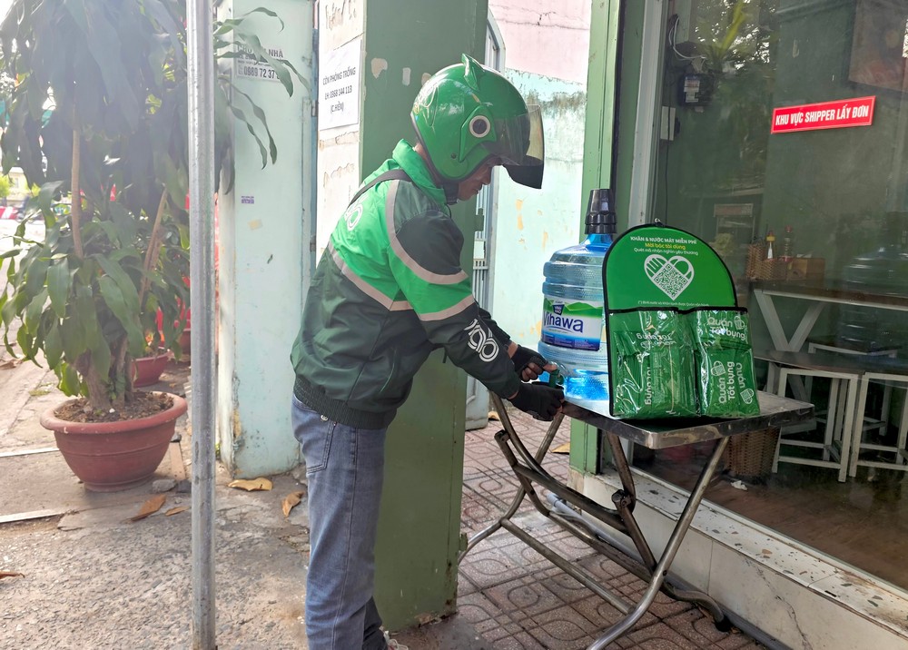 “Quán Tốt Bụng” hỗ trợ tài xế Grab toàn quốc