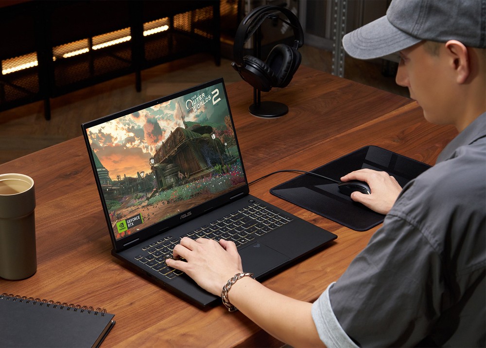 ASUS ra mắt TUF Gaming 16 tại Việt Nam