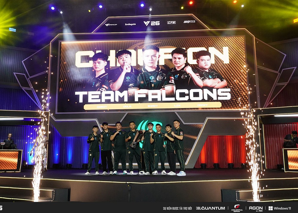 Team Falcons lần thứ 6 lên ngôi vô địch CFVL